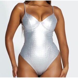 Naked Wardrobe Metallic Silver Croc Embossed Underwire Bodysuit Thong Back NWT